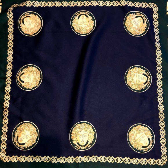 35” scarf - Picture 5 of 6